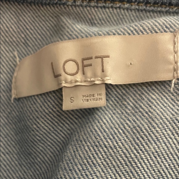 LOFT  Denim Ruffle Shoulder Button-Front Pullover - Picture 5 of 5